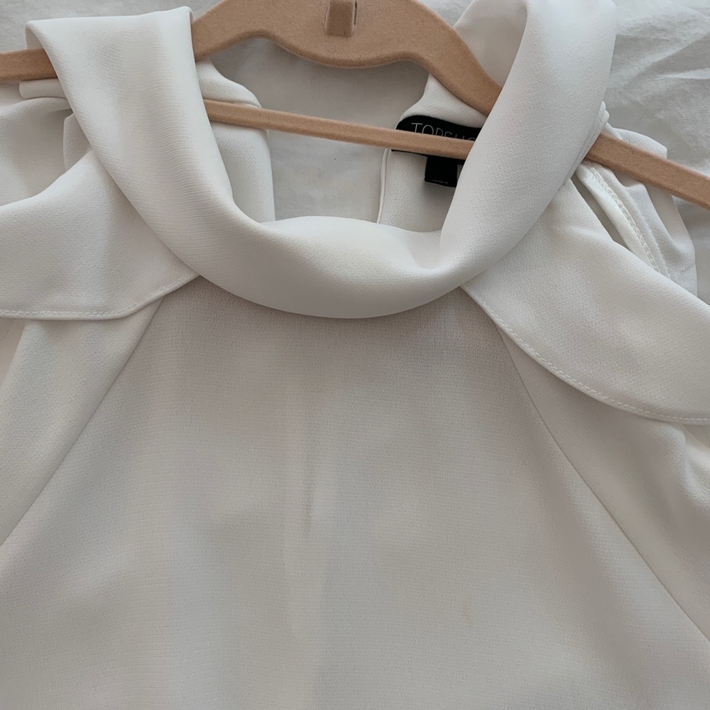 Cold shoulder top